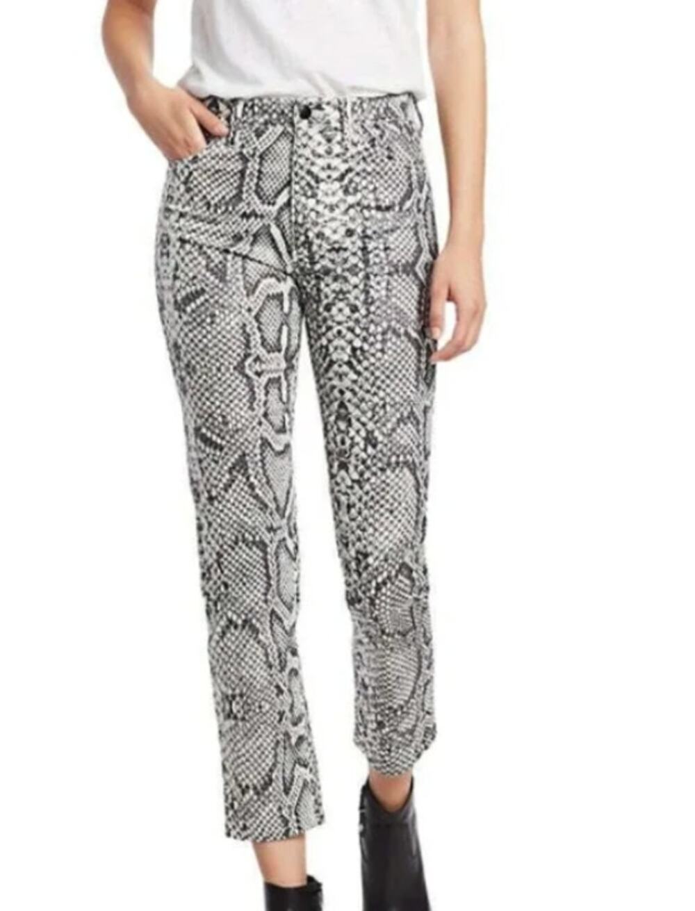 Joe’s Scaled Python White Black Snake High Rise Straight Leg Denim Edgy Jeans
